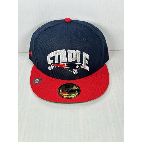 Size 7 1/4 New England Patriots New Era NFL Staple Logo 59FIFTY Fitted Hat Cap - Picture 1 of 4